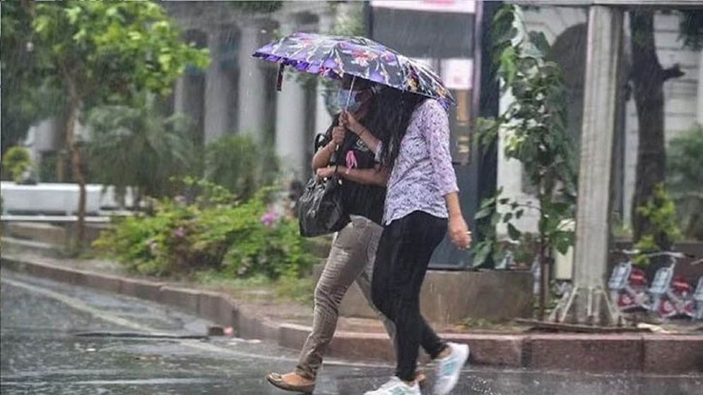 ঢাকা-খুলনাসহ ১০ জেলায় ৬০ কিমি বেগে ঝোড়ো হাওয়ার পূর্বাভাস