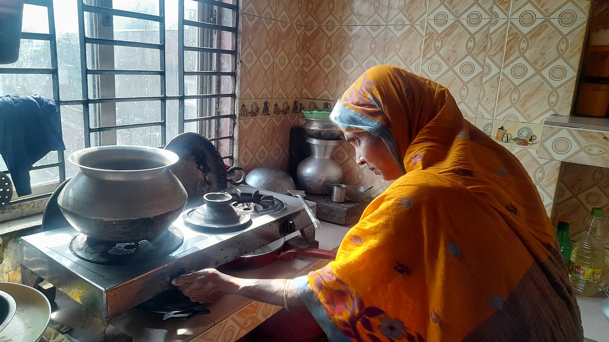 মহেশখালীর এলএনজি টার্মিনালে যান্ত্রিক ত্রুটি, দেশজুড়ে গ্যাস সরবরাহ ব্যাহত