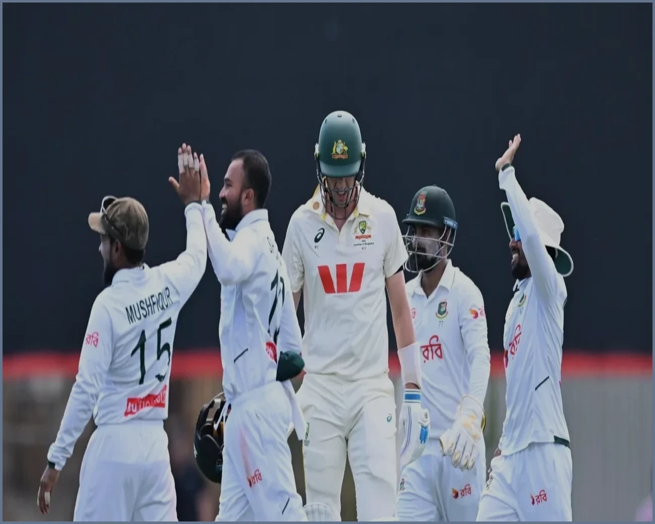 অস্ট্রেলিয়ার মাটিতে বাংলাদেশের ঐতিহাসিক টেস্ট জয় নিয়ে যা বললেন কিংবদন্তিরা