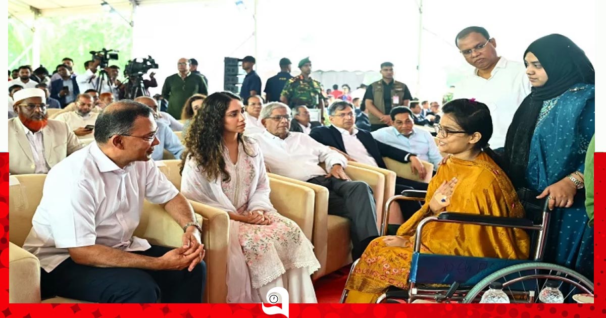 জুলাই গণঅভ্যুত্থানে আহত মিতুর শারীরিক অবস্থার খোঁজ নিলেন প্রধানমন্ত্রী