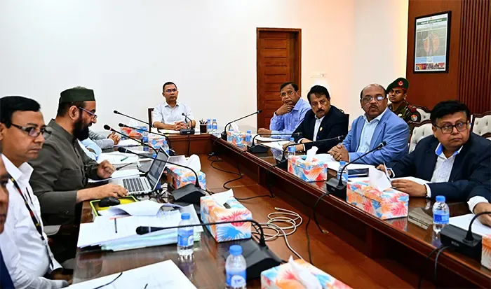 ঢাকার চারপাশের নৌপথ সচল ও নদীদূষণ রোধে সরকারের নতুন সিদ্ধান্ত