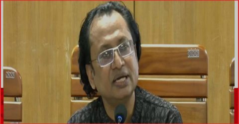 দেশে সারের কোনো সংকট নেই, পর্যাপ্ত মজুত রয়েছে: তথ্য উপদেষ্টা