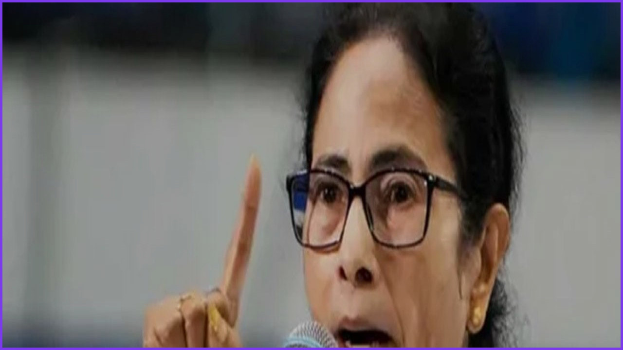 অভিষেকের কার্যালয়ে হামলা: দিল্লিতে ধর্নার হুঁশিয়ারি দিলেন মমতা বন্দ্যোপাধ্যায়