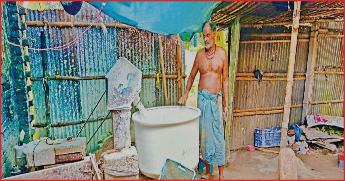 সারিয়াকান্দিতে শামুক-ঝিনুকের তীব্র সংকটে বিলুপ্তির পথে চুনশিল্প