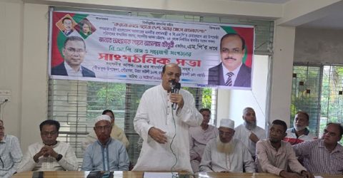 দুর্গাপূজার নিরাপত্তা নিশ্চিতে সজাগ থাকার আহ্বান আসলাম চৌধুরীর