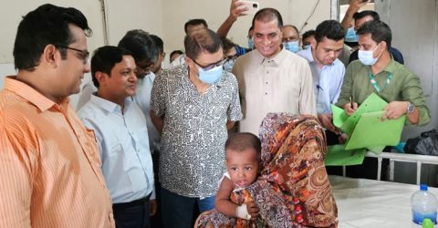 মেঝেতে রোগী: পটিয়া স্বাস্থ্য কমপ্লেক্সের আমূল পরিবর্তনের ঘোষণা