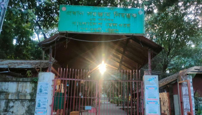 রেল দপ্তরে বদলি ঠেকাতে শ্রমিক দল নেতাদের বিরুদ্ধে চাপ