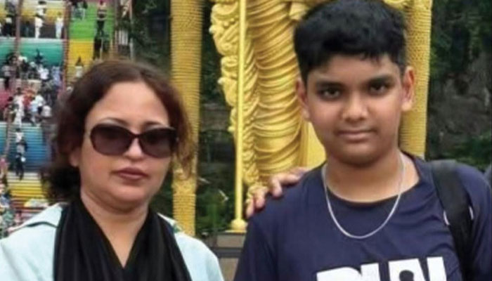 আবুধাবিতে সড়ক দুর্ঘটনায় প্রাণ গেল মা-ছেলের