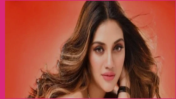 বিজয়া দশমীতে দেবীবরণ করে সমালোচনার মুখে নুসরাত জাহান
