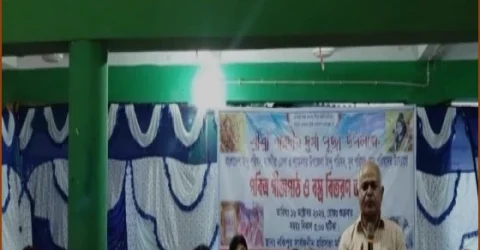 শ্যামনগরে গীতা পাঠ প্রতিযোগিতা ও অসহায়দের মাঝে বস্ত্র বিতরণ
