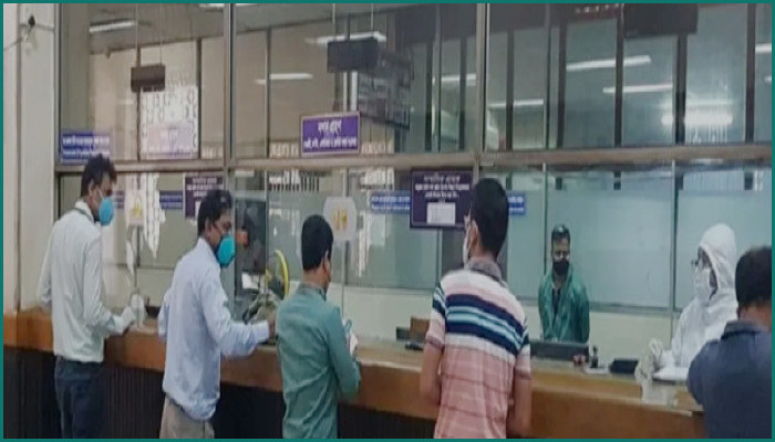 সোনালী ও স্ট্যান্ডার্ড ব্যাংকের লেনদেন দুই দিন বন্ধ থাকবে
